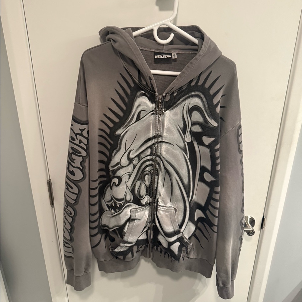 HELLSTAR “BULLDOG” Zip Up Hoodie BNWT COMPLEXCON AIRBRUSHED RARE PIECE SIZE XL